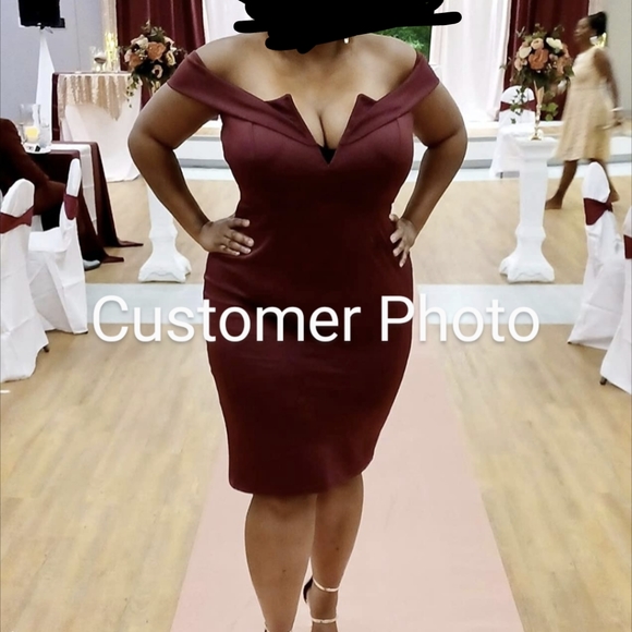 NWT: Women's V Neck Off The Shoulder Dress - Picture 4 of 4